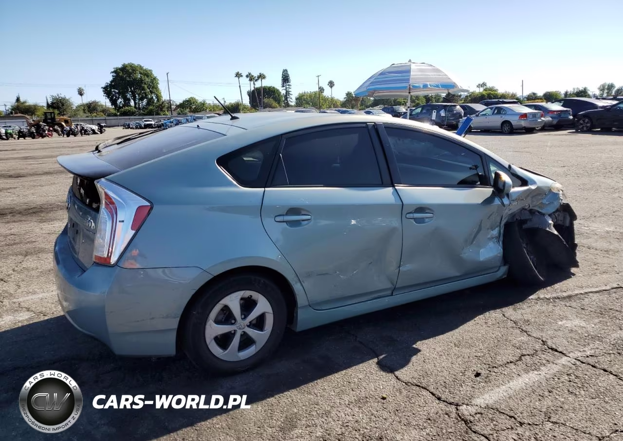 2015 Toyota Prius VIN:JTDKN3DU4F1994583 - 3