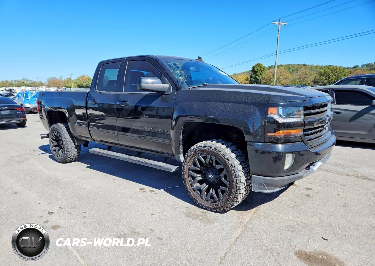 2017 Chevrolet Silverado K1500 Lt VIN:1GCVKREC1HZ330440 - 3