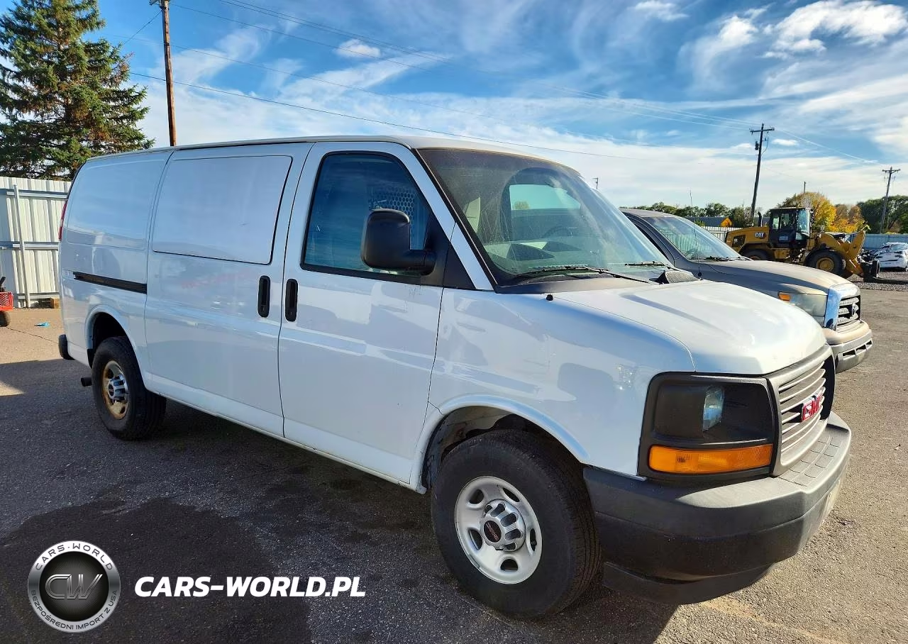 2017 GMC Savana 2500 Cargo Delivery Van VIN:1GTW7AFF0H1914343 - 4