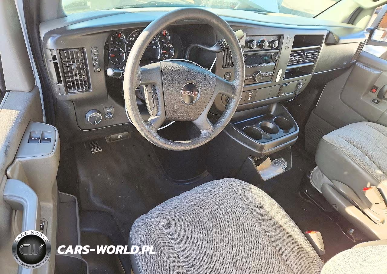 2017 GMC Savana 2500 Cargo Delivery Van VIN:1GTW7AFF0H1914343 - 8