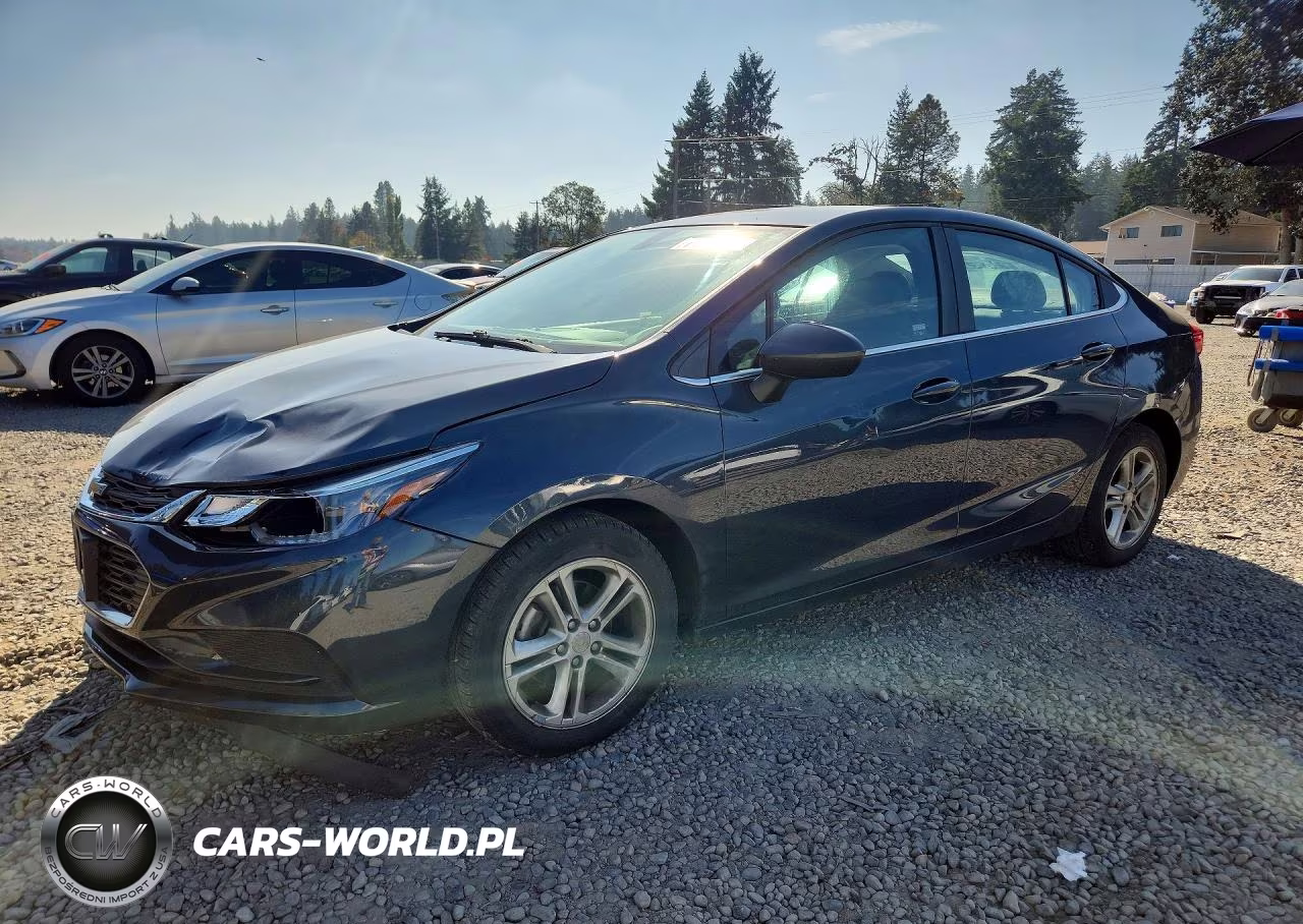 2017 Chevrolet Cruze Lt – zdjęcie 1 z 12