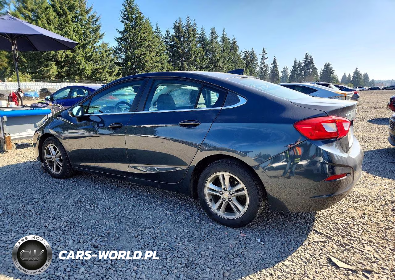 2017 Chevrolet Cruze Lt VIN:1G1BE5SMXH7201763 - 2
