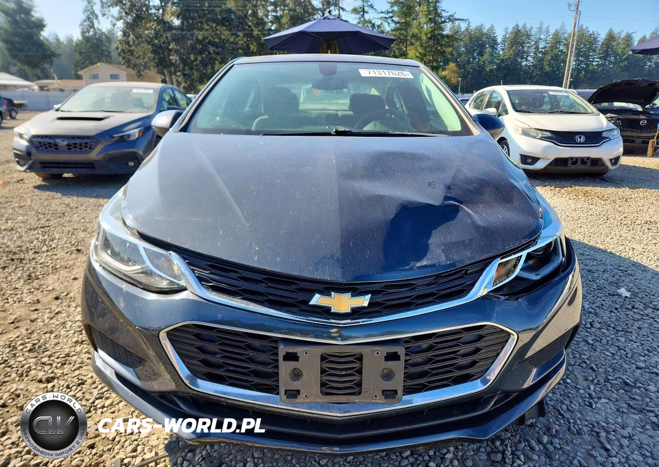 2017 Chevrolet Cruze Lt VIN:1G1BE5SMXH7201763 - 5