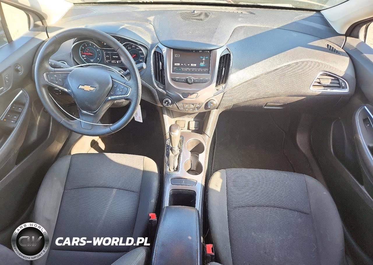 2017 Chevrolet Cruze Lt VIN:1G1BE5SMXH7201763 - 8