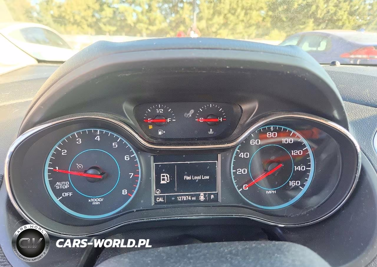 2017 Chevrolet Cruze Lt VIN:1G1BE5SMXH7201763 - 9