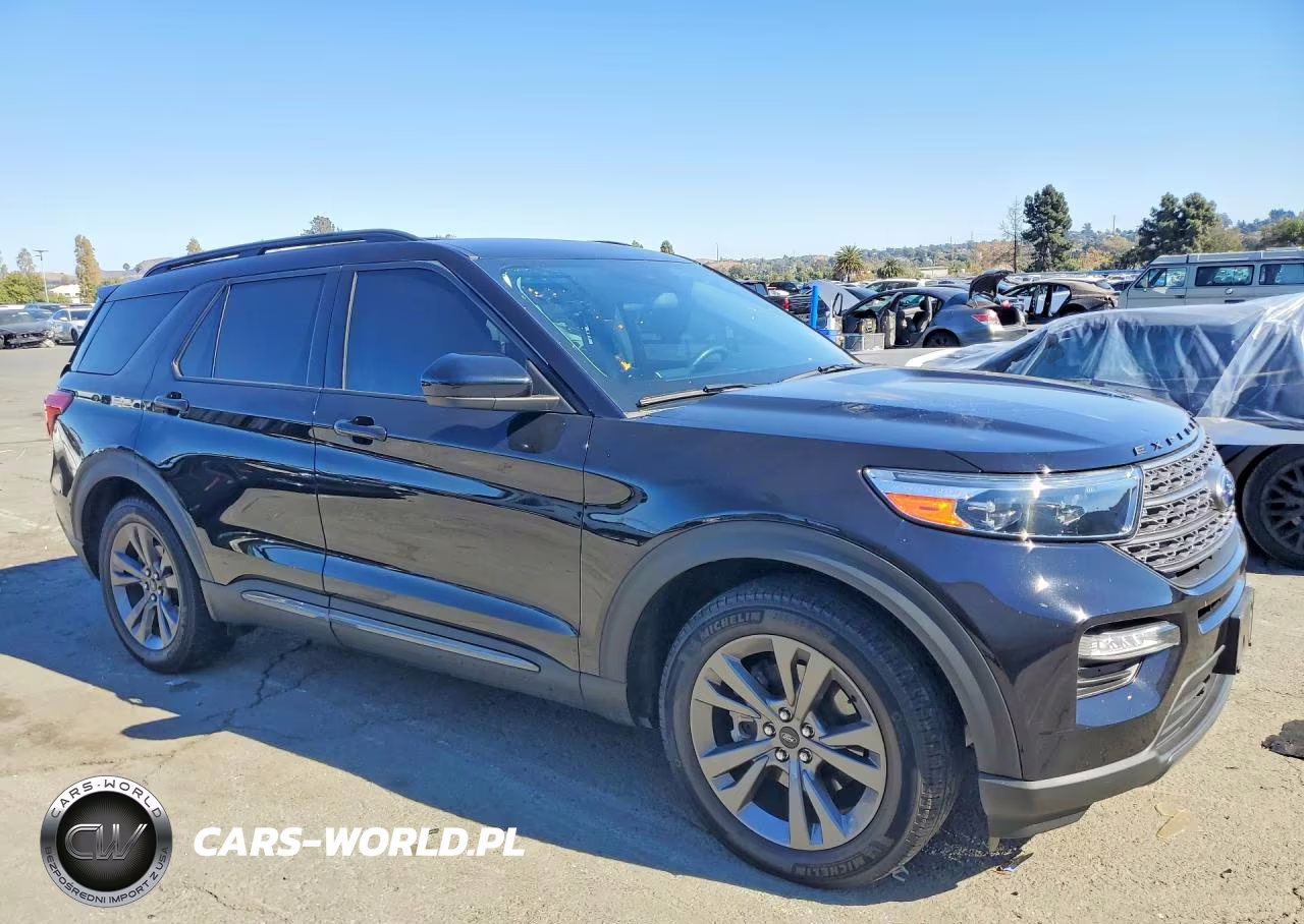2022 Ford Explorer Xlt VIN:1FMSK8DH8NGC08722 - 4