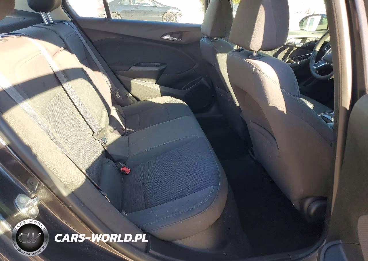 2017 Chevrolet Cruze Lt VIN:1G1BE5SM2H7102189 - 10