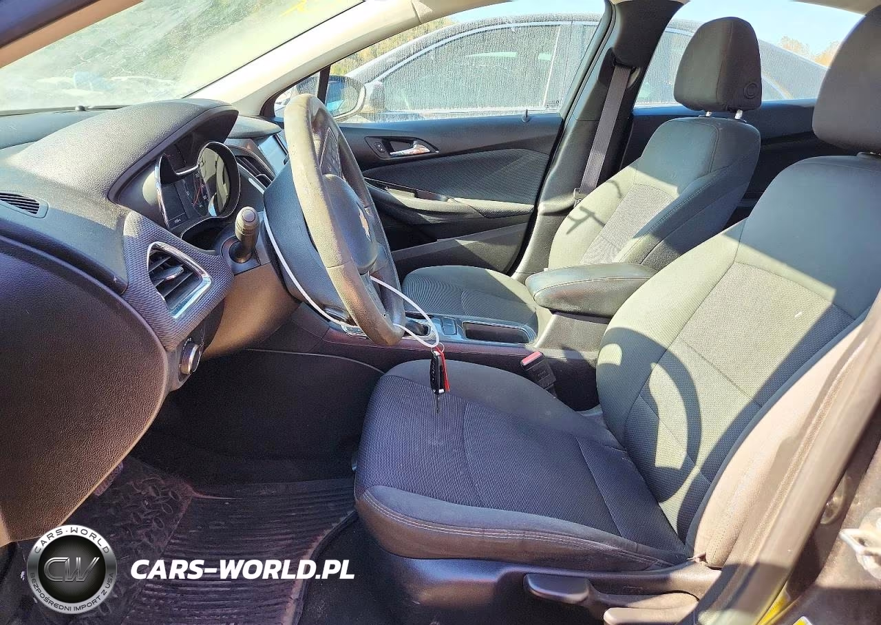 2017 Chevrolet Cruze Lt VIN:1G1BE5SM2H7102189 - 7