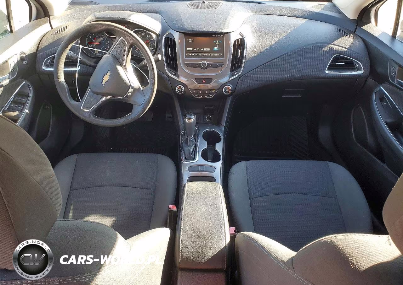 2017 Chevrolet Cruze Lt VIN:1G1BE5SM2H7102189 - 8