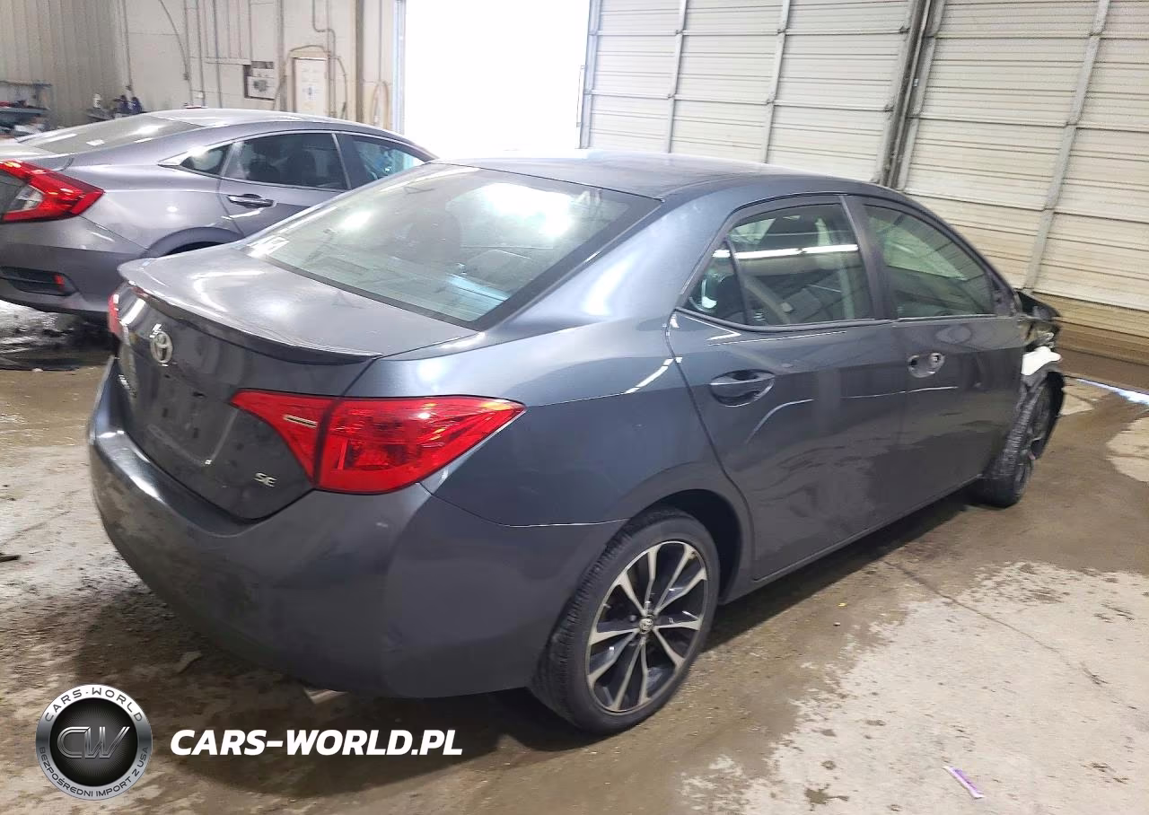 2018 Toyota Corolla Se VIN:2T1BURHE3JC045104 - 3