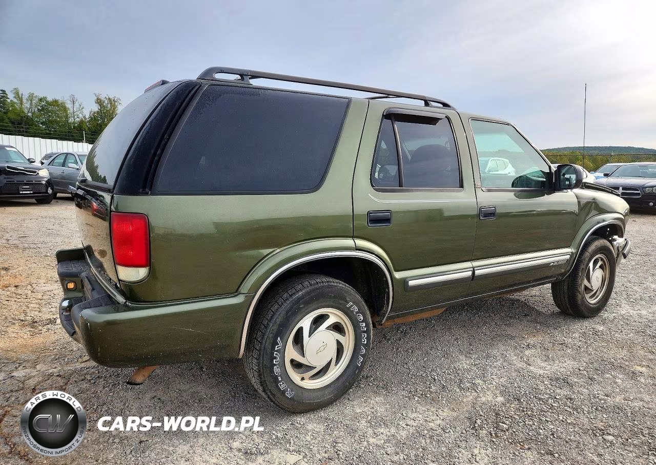 2001 Chevrolet Blazer VIN:1GNDT13W01K198722 - 3