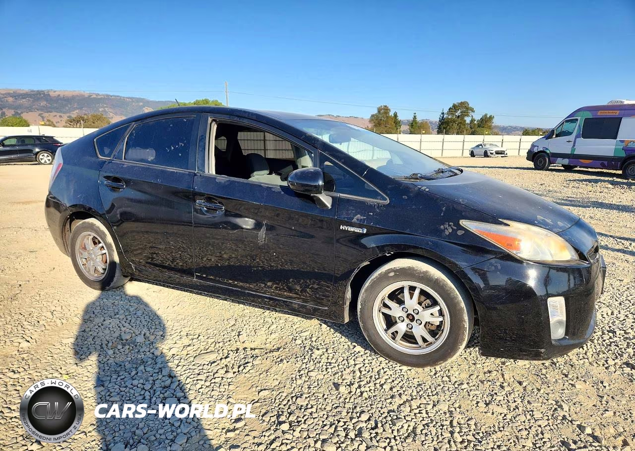 2010 Toyota Prius Ii VIN:JTDKN3DU6A1204452 - 4