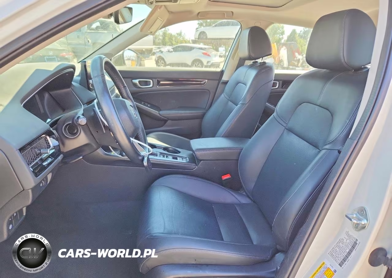 2024 Honda Civic Touring VIN:2HGFE1F99RH317597 - 7