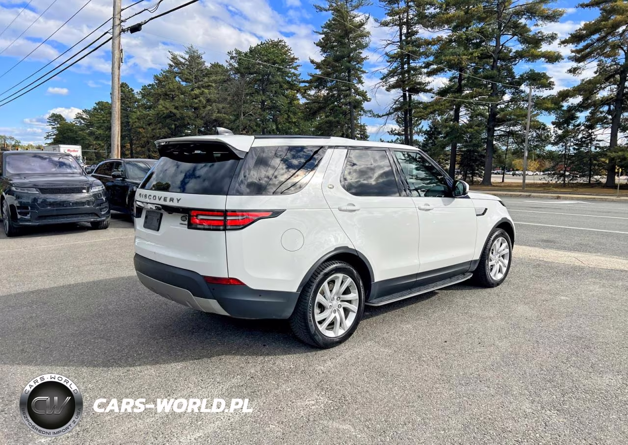 2019 Land Rover Discovery Hse VIN:SALRR2RV4K2400201 - 4