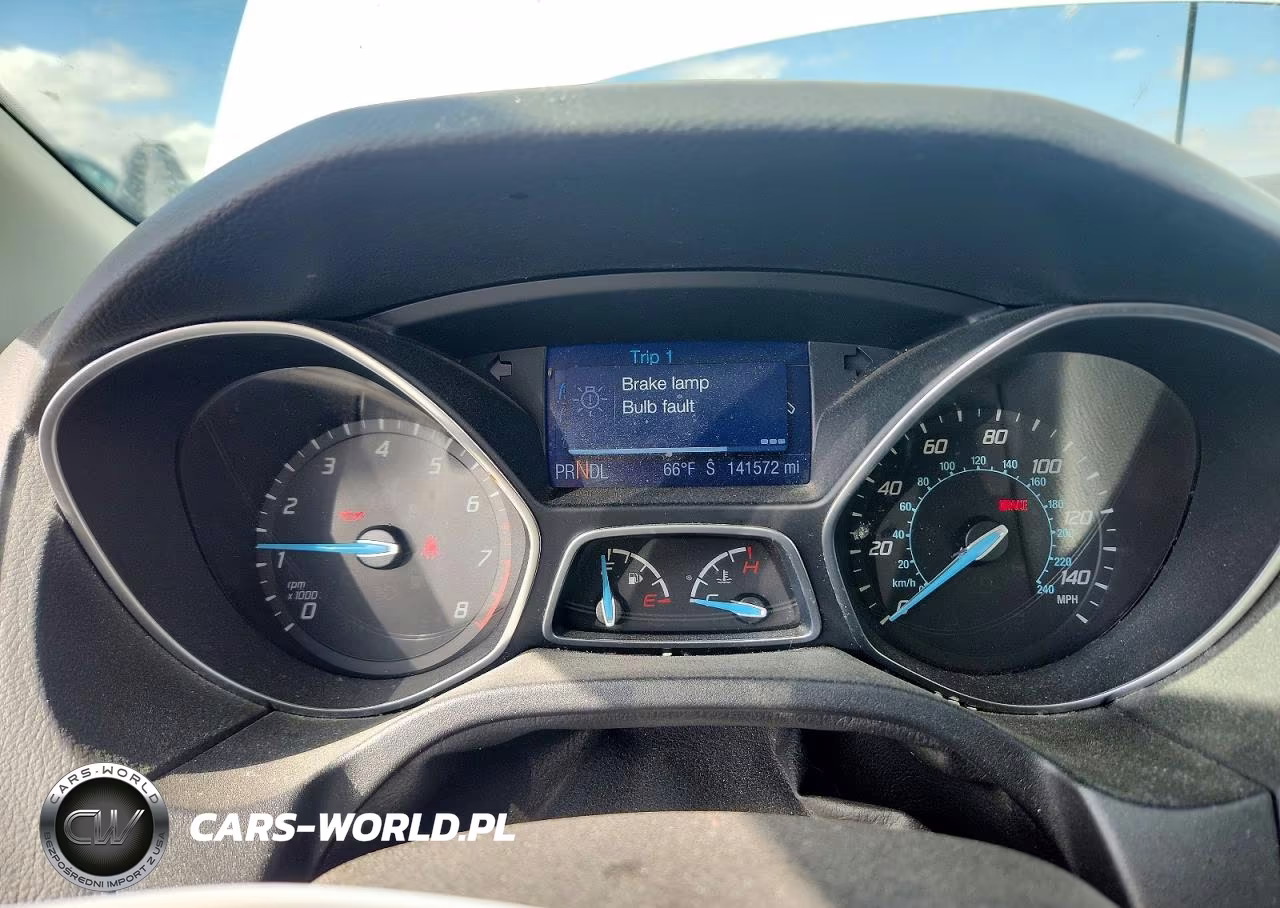 2013 Ford Focus Se VIN:1FADP3F2XDL341875 - 9