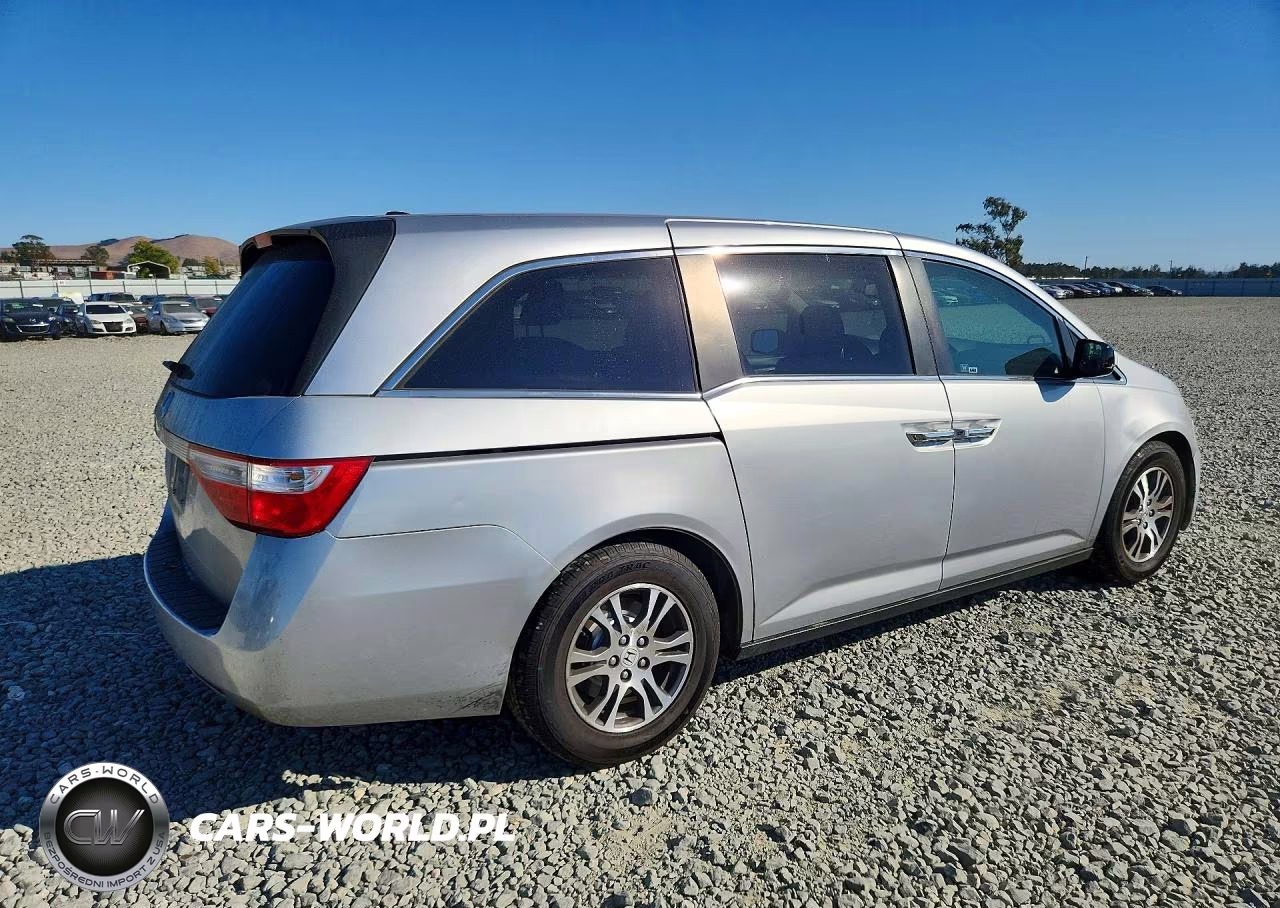 2011 Honda Odyssey Exl VIN:5FNRL5H66BB098959 - 3