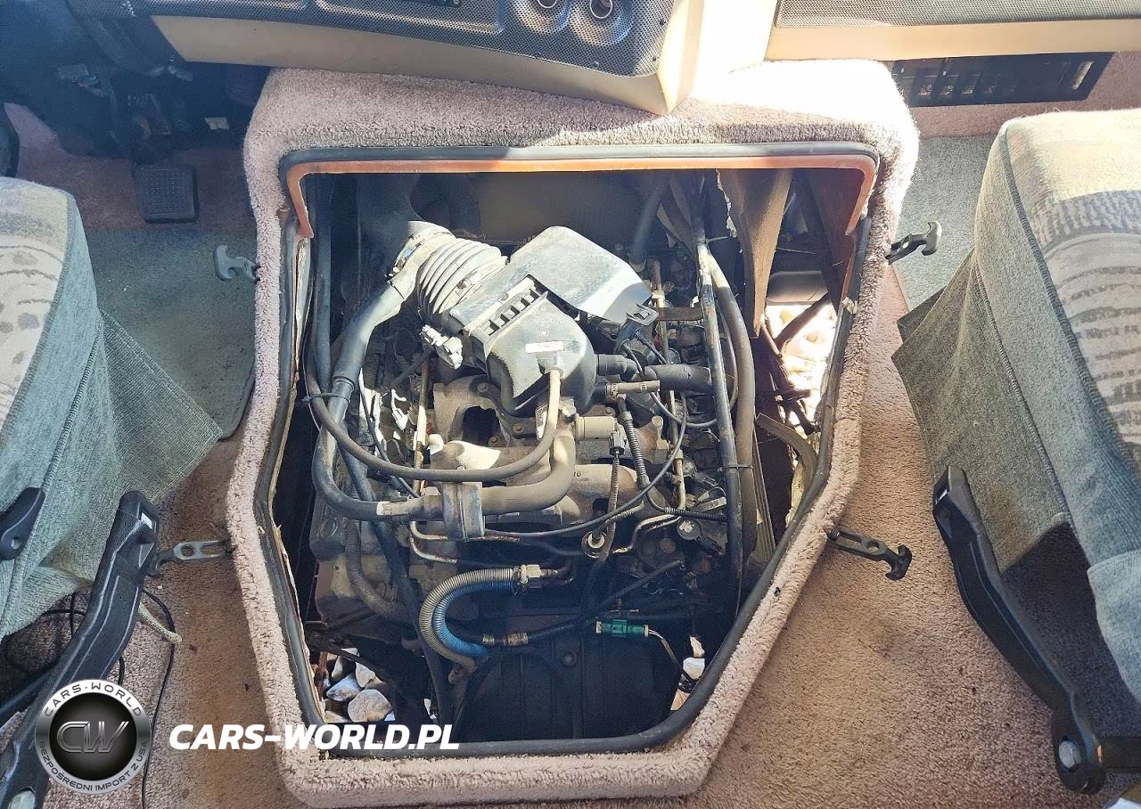 2002 Ford Motorhome Chassis VIN:1FCLF53S020A03781 - 7