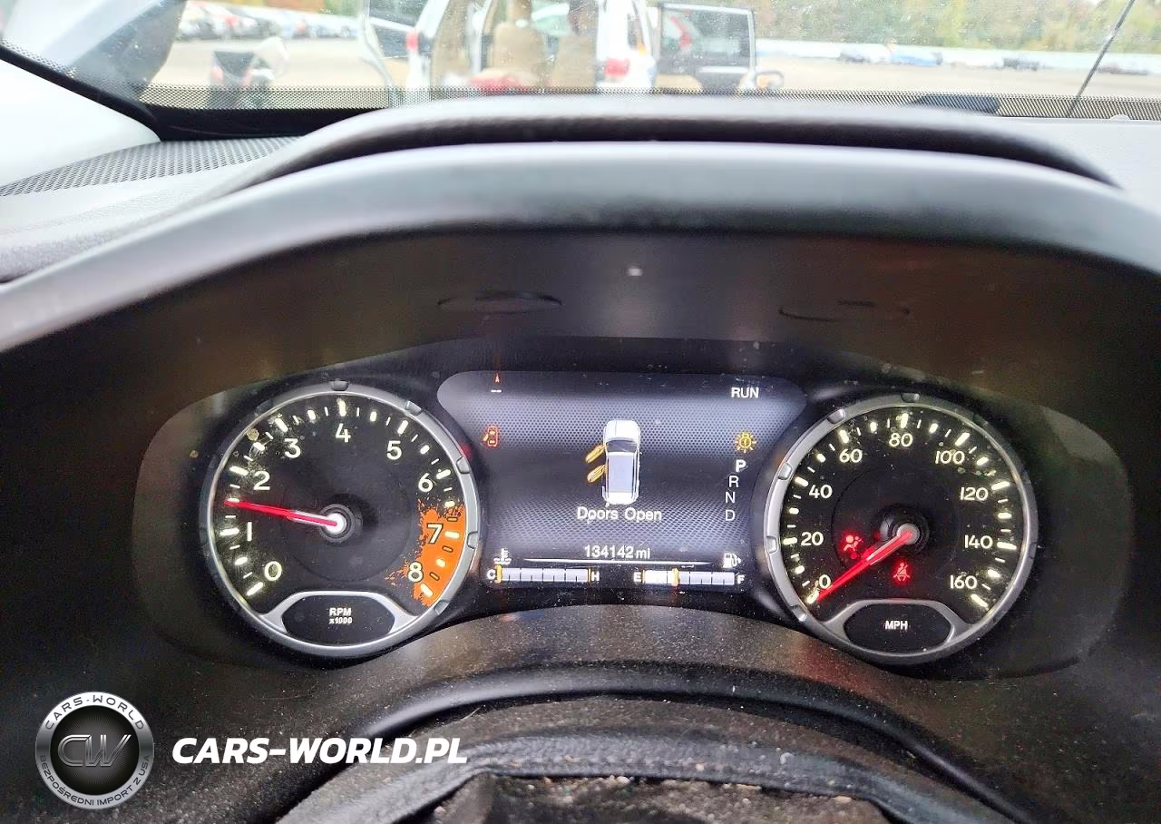 2015 Jeep Renegade Limited VIN:ZACCJADT0FPB65272 - 9