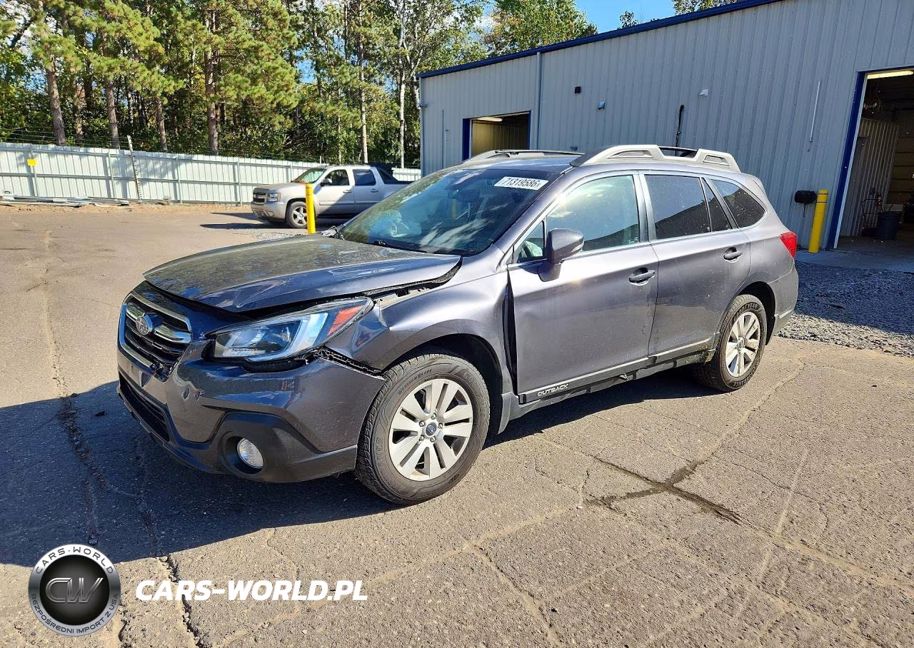 2019 Subaru Outback 2.5I Premium VIN:4S4BSAHC2K3207431 - 1