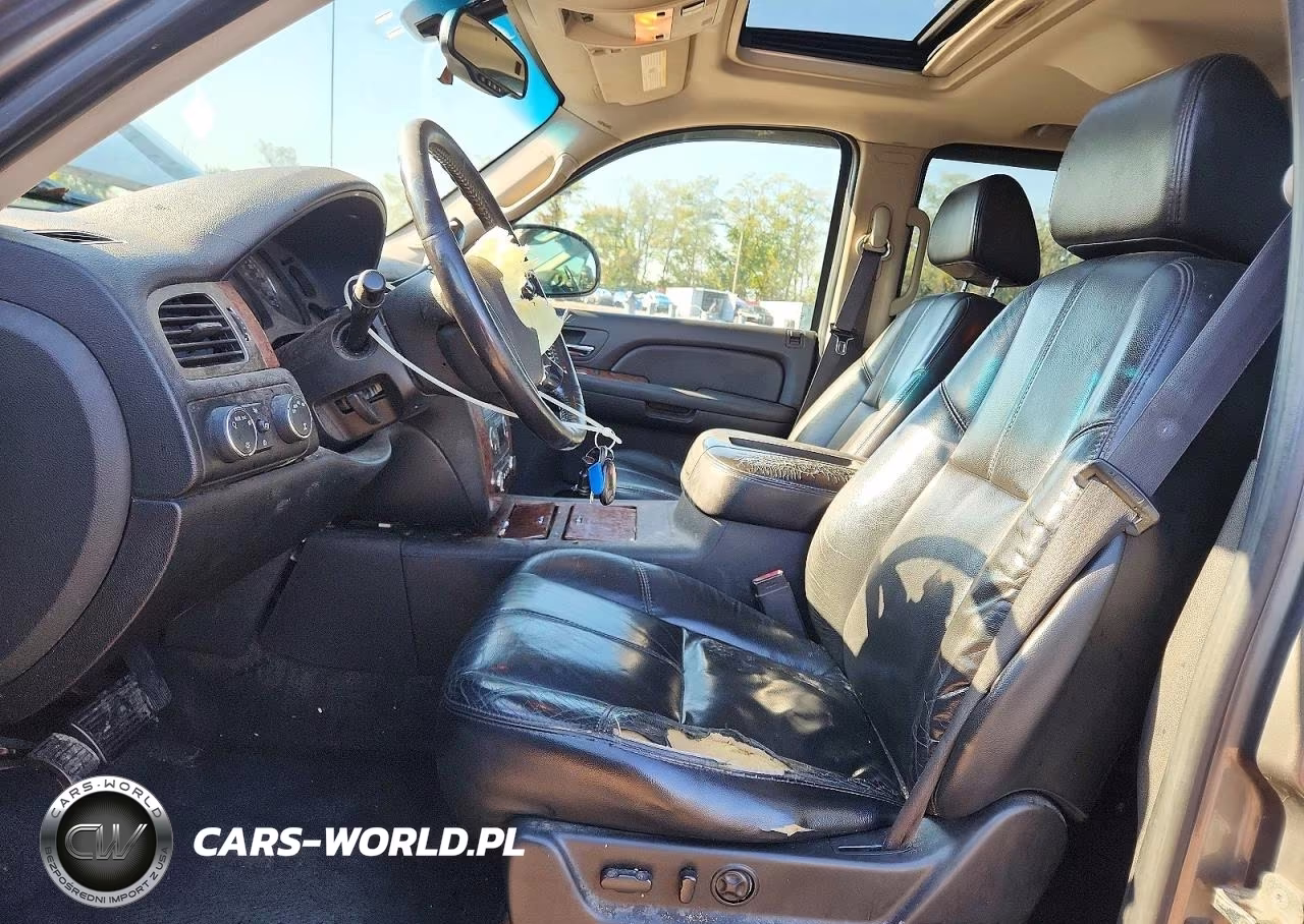 2007 Chevrolet Avalanche K1500 VIN:3GNFK12357G266547 - 7