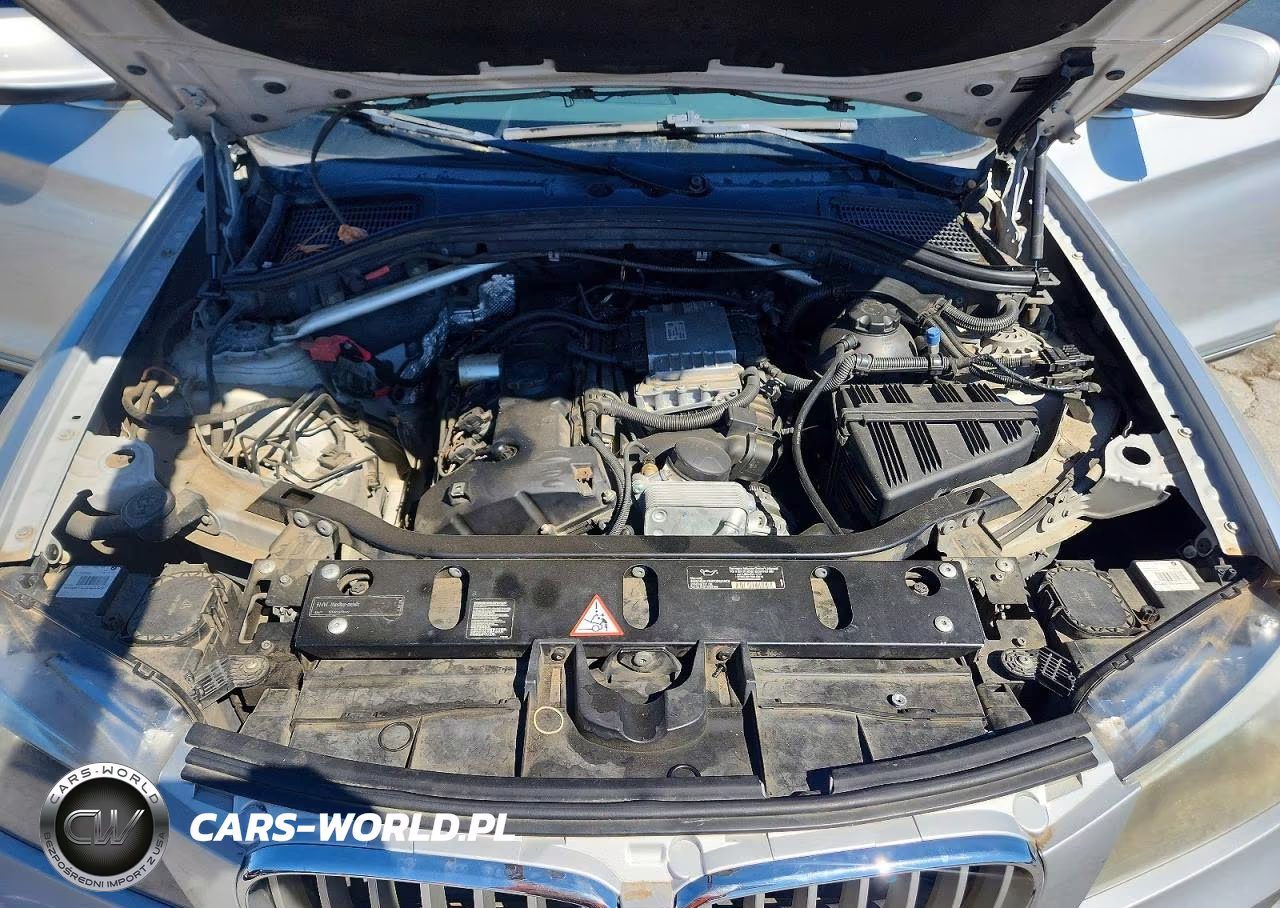 2011 BMW X3 xDrive28I VIN:5UXWX5C59BL708211 - 12