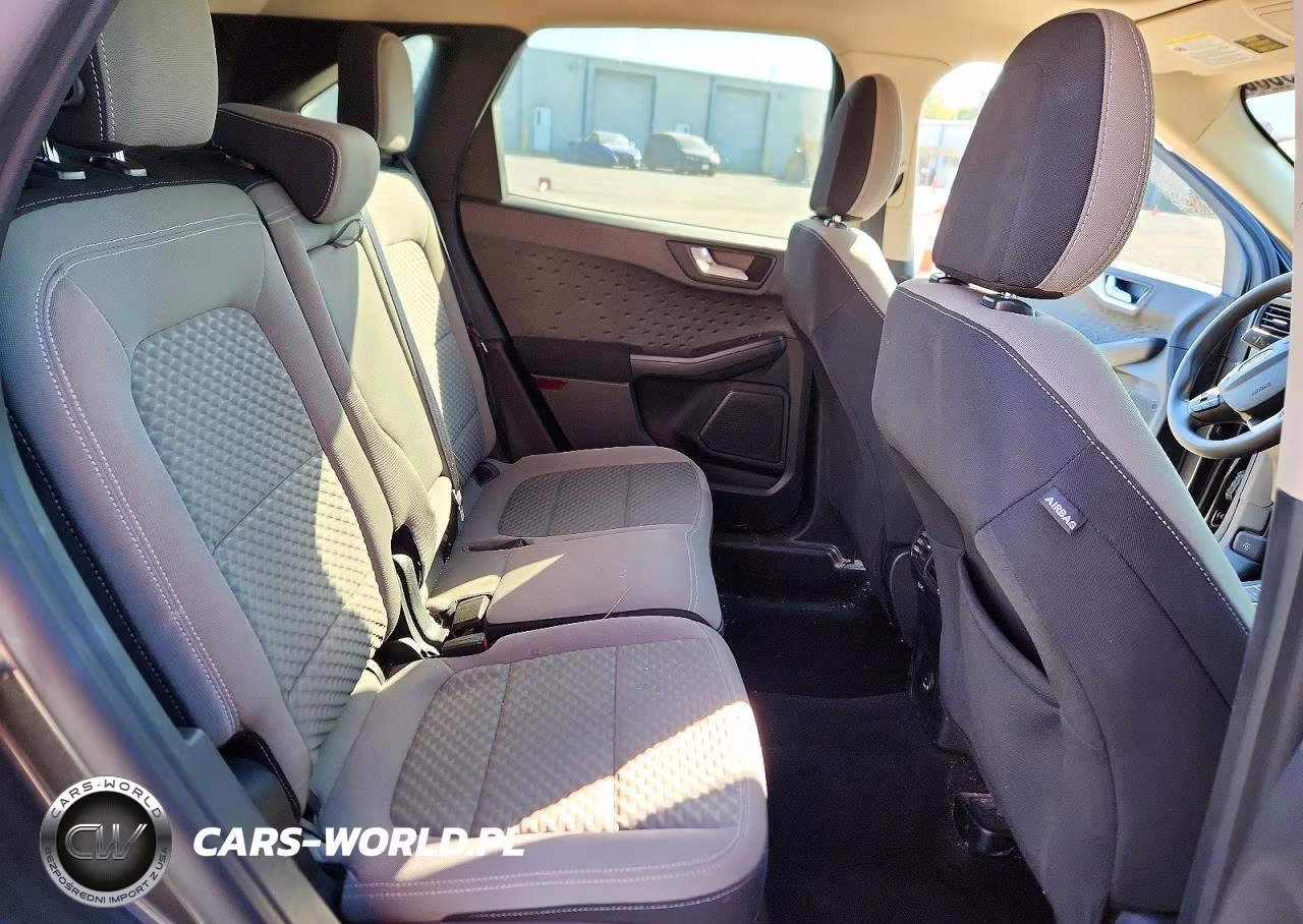 2020 Ford Escape Se VIN:1FMCU9G61LUB22245 - 10