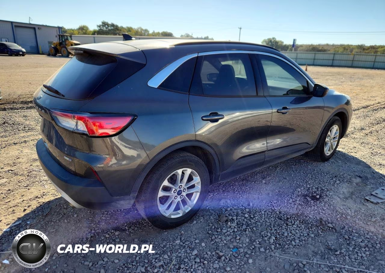 2020 Ford Escape Se VIN:1FMCU9G61LUB22245 - 3