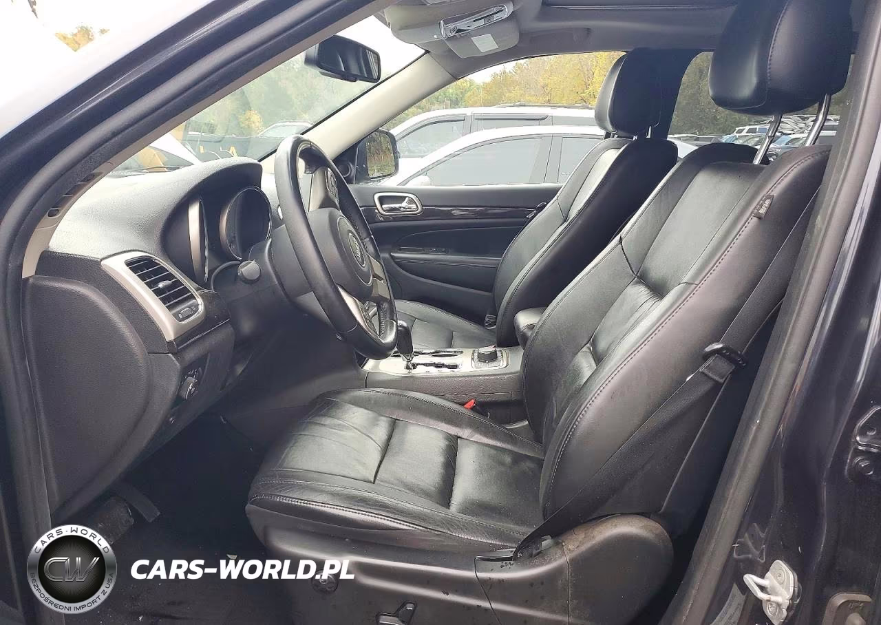 2013 Jeep Grand Cherokee Laredo VIN:1C4RJFAT2DC529941 - 7