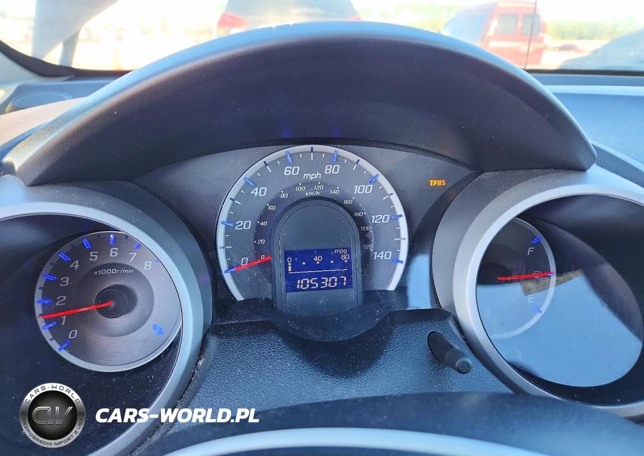 2013 Honda Fit VIN:JHMGE8H31DC074415 - 9