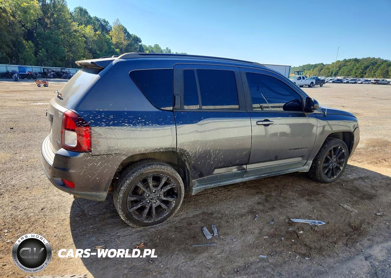 2015 Jeep Compass Sport VIN:1C4NJCBA6FD334903 - 3