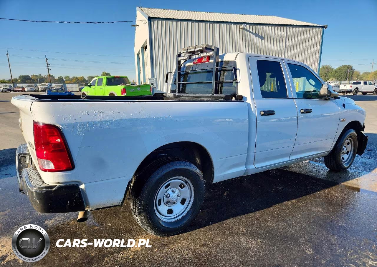 2022 Ram 1500 Classic Tradesman VIN:1C6RR7FT6NS208362 - 3