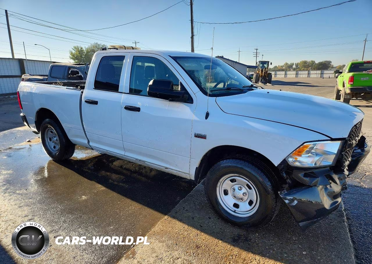 2022 Ram 1500 Classic Tradesman VIN:1C6RR7FT6NS208362 - 4