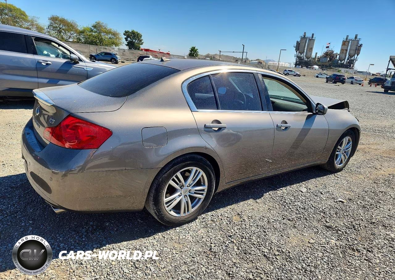 2011 Infiniti G37 Sedan Journey VIN:JN1CV6AP8BM504811 - 3