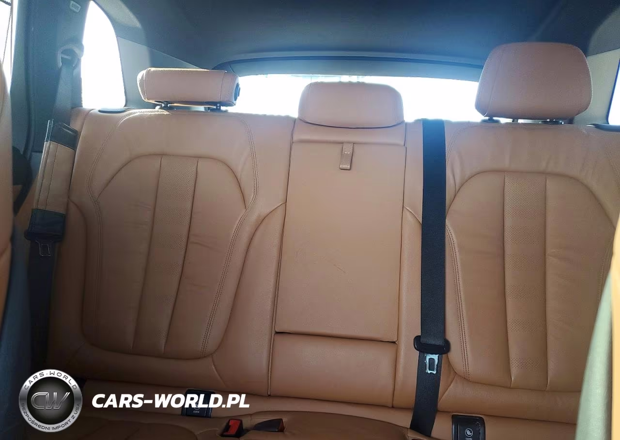 2019 BMW X5 xDrive40I VIN:5UXCR6C56KLK80276 - 10