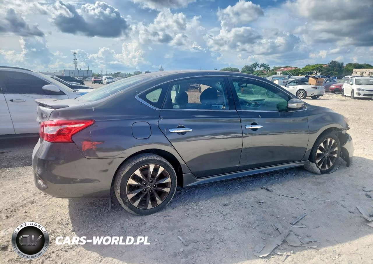 2017 Nissan Sentra S VIN:3N1AB7AP4HY357446 - 3