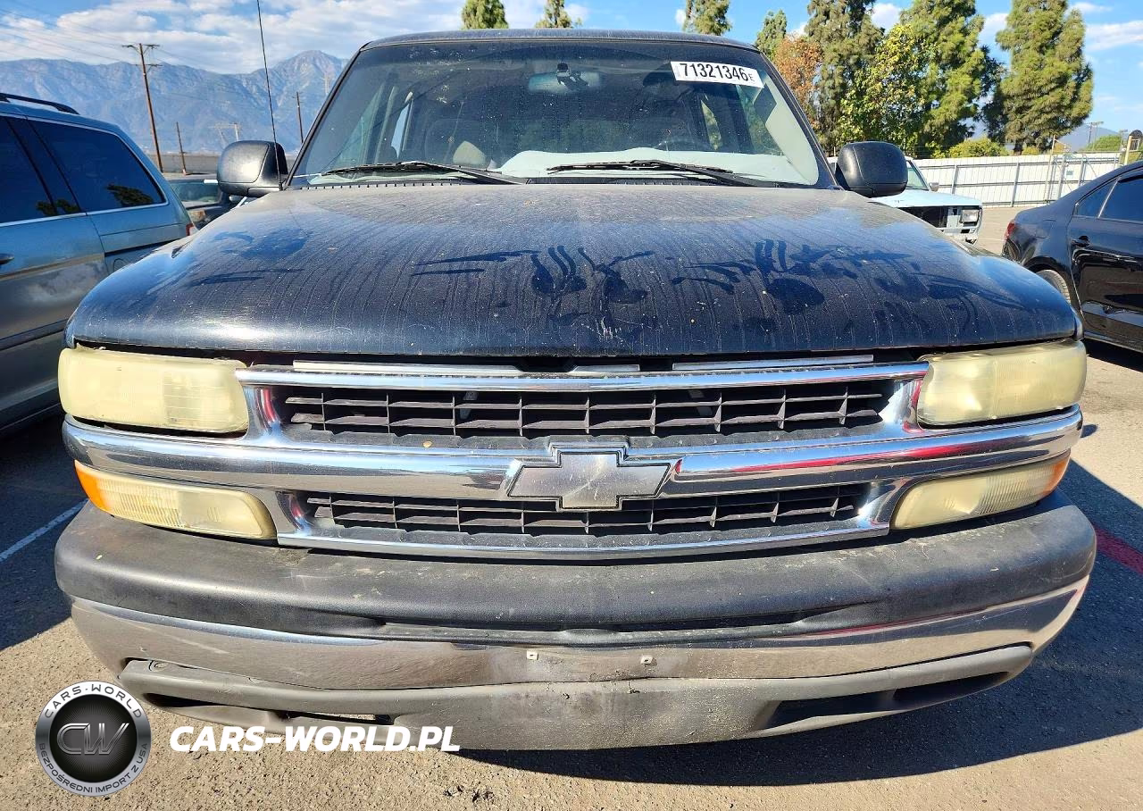 2002 Chevrolet Tahoe C1500 VIN:1GNEC13V92R324709 - 5