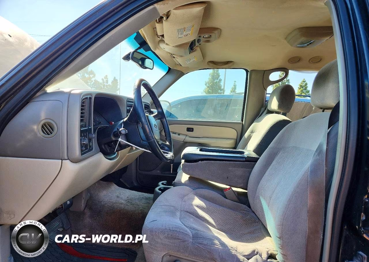 2002 Chevrolet Tahoe C1500 VIN:1GNEC13V92R324709 - 7
