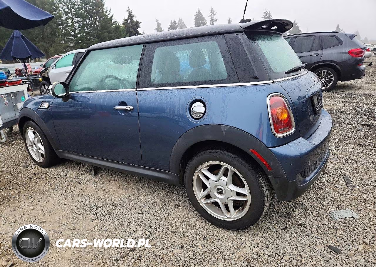 2010 Mini Cooper S VIN:WMWMF7C51ATZ70503 - 2