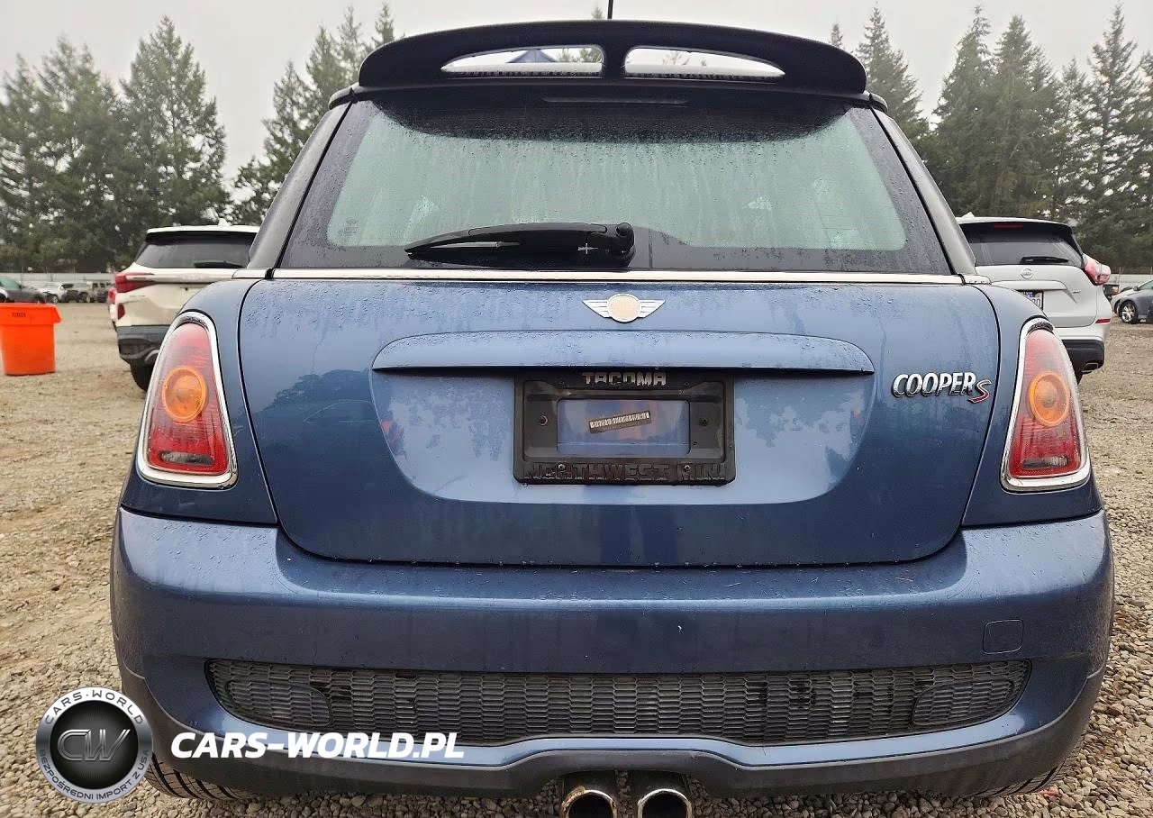2010 Mini Cooper S VIN:WMWMF7C51ATZ70503 - 6