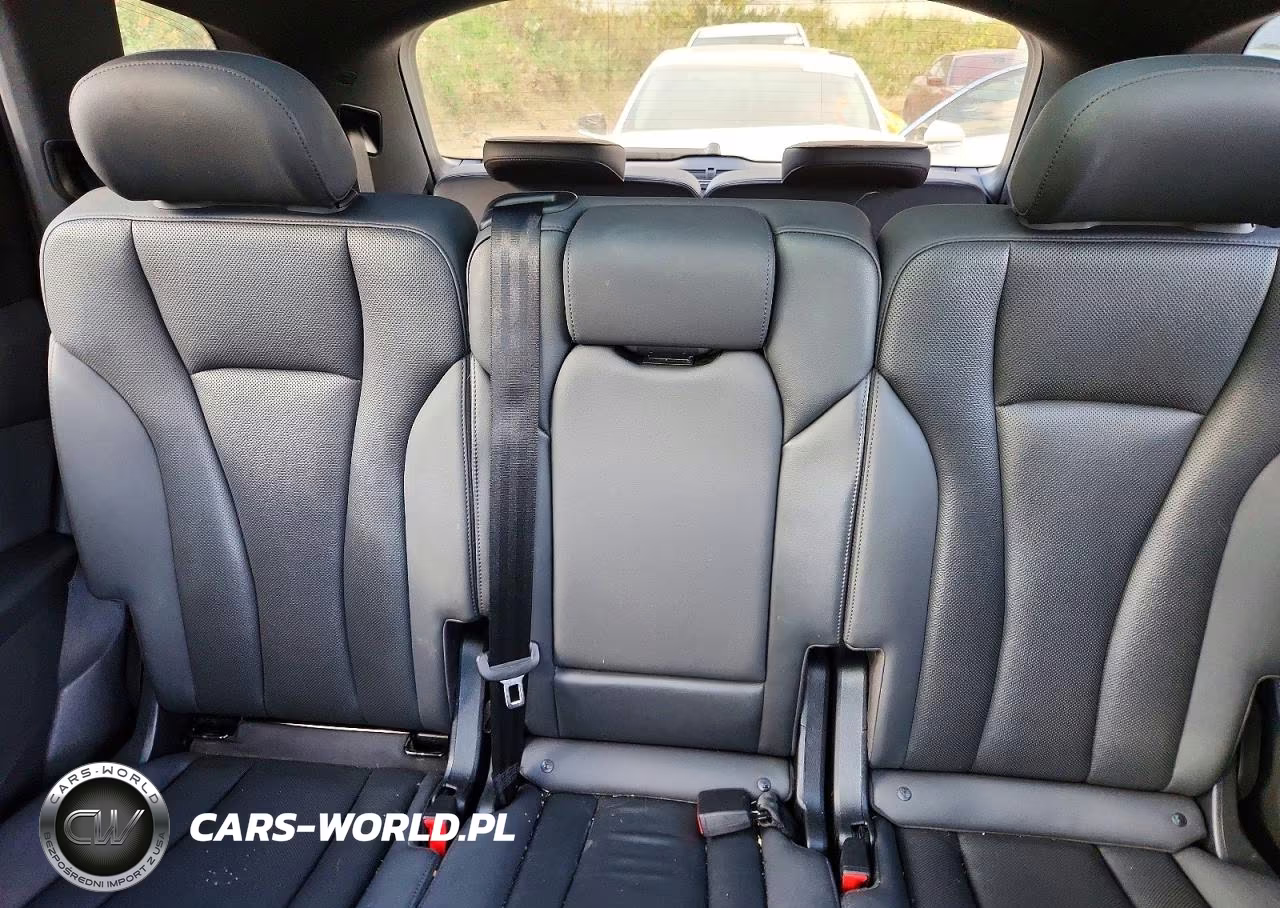2020 Audi Q7 Prestige S-Line VIN:WA1LXAF76LD009764 - 10