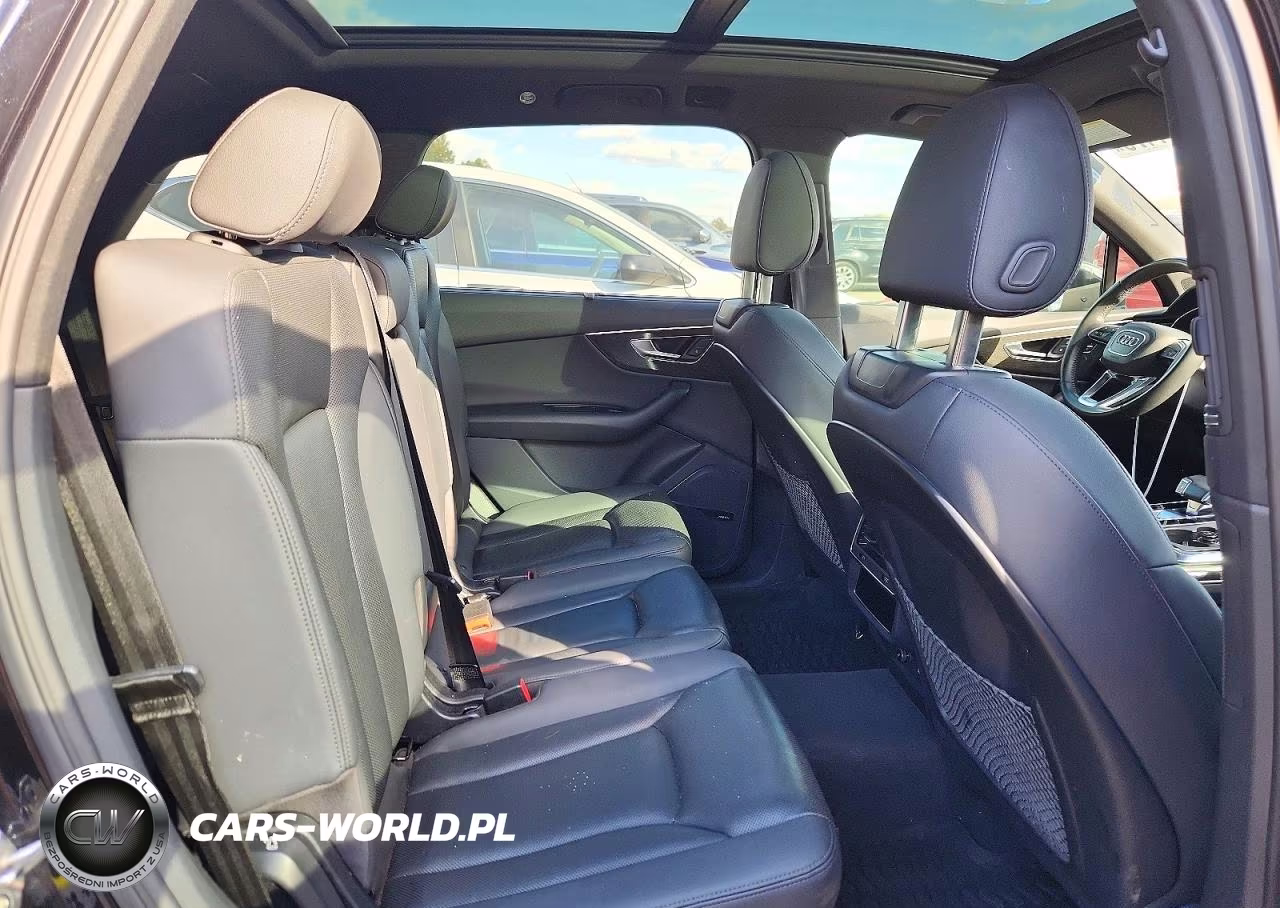 2020 Audi Q7 Prestige S-Line VIN:WA1LXAF76LD009764 - 11