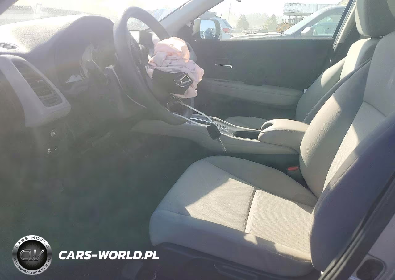 2019 Honda Hr-V Lx VIN:3CZRU6H3XKG734585 - 7