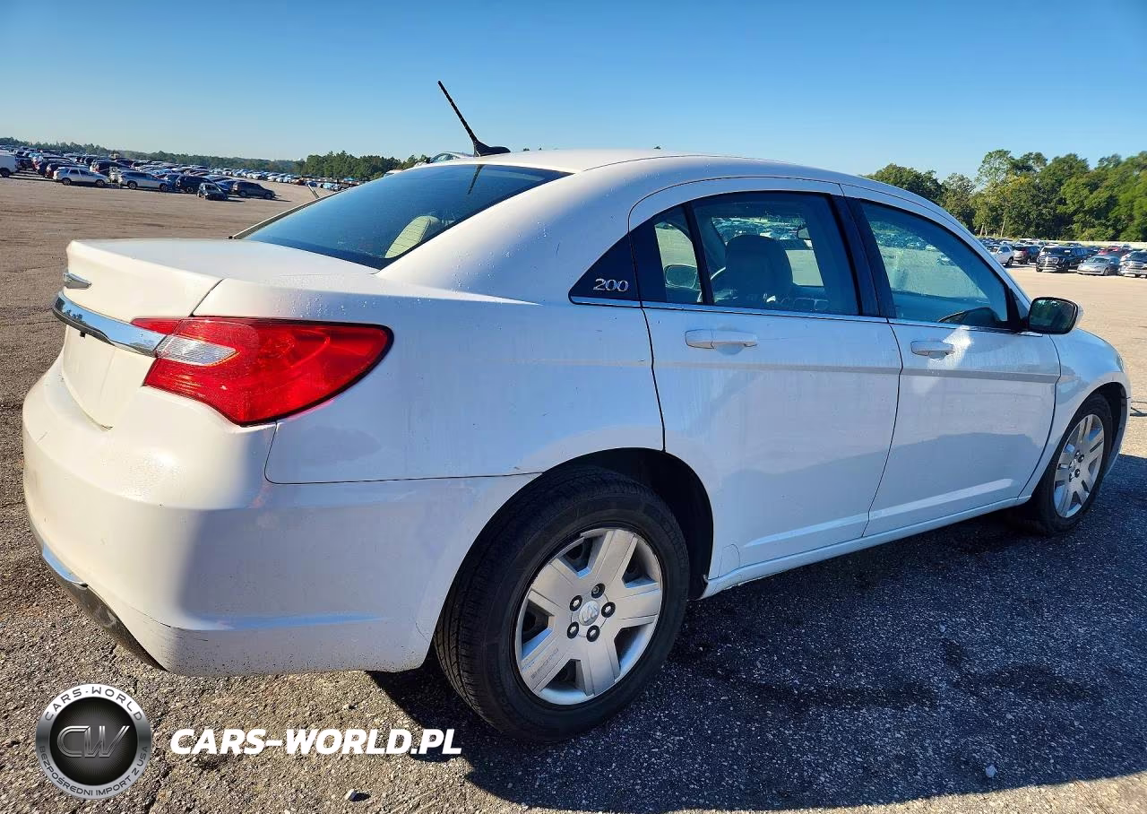 2014 Chrysler 200 Lx VIN:1C3CCBAB9EN204908 - 3