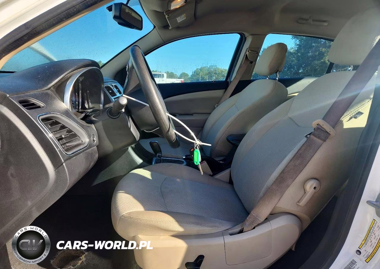 2014 Chrysler 200 Lx VIN:1C3CCBAB9EN204908 - 7