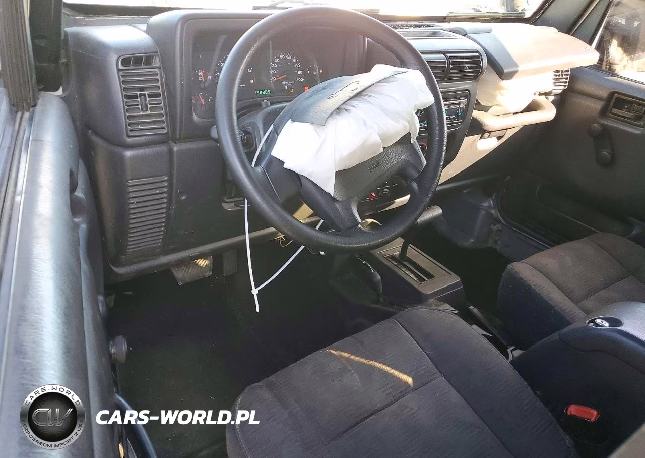 2005 Jeep Wrangler X VIN:1J4FA39S35P375371 - 8