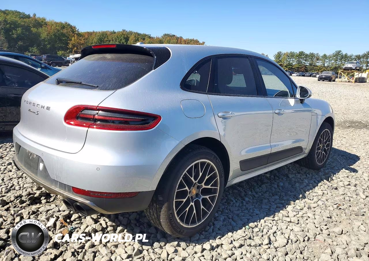 2015 Porsche Macan S VIN:WP1AB2A56FLB54965 - 3