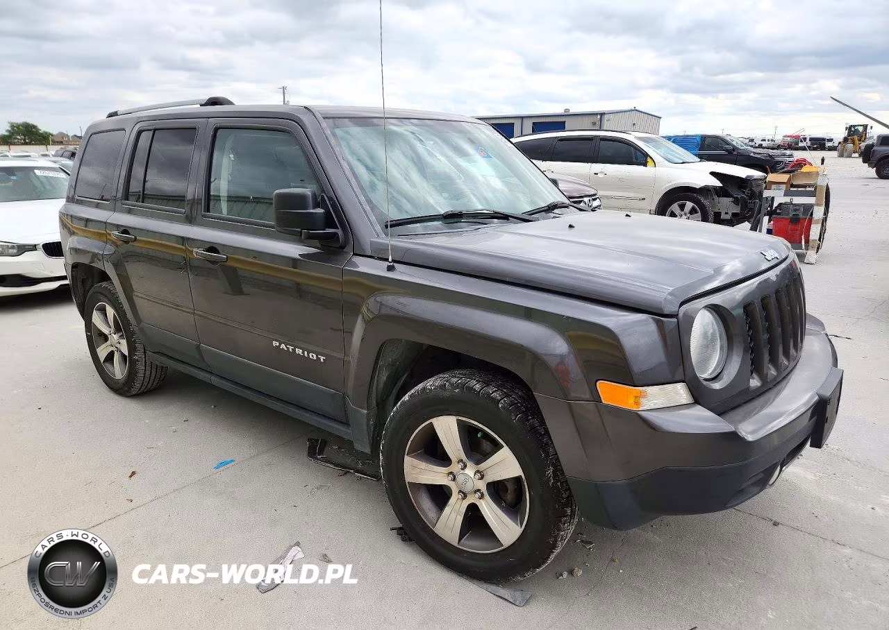 2017 Jeep Patriot Latitude VIN:1C4NJRFB2HD100606 - 4
