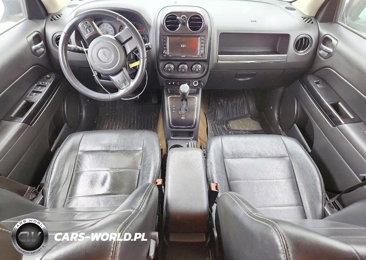 2017 Jeep Patriot Latitude VIN:1C4NJRFB2HD100606 - 8