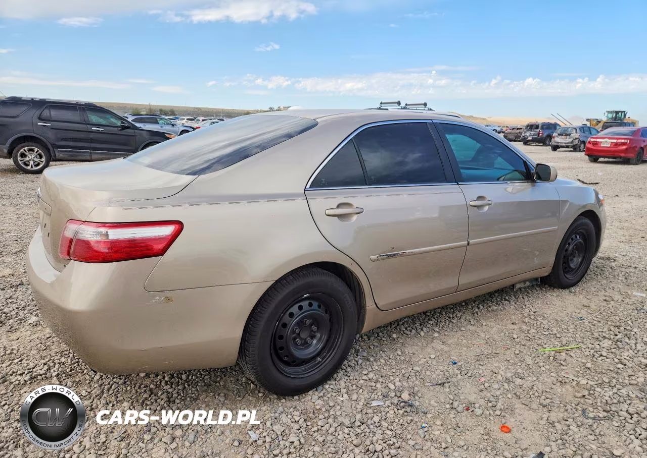 2009 Toyota Camry Le VIN:4T1BE46K59U339820 - 3