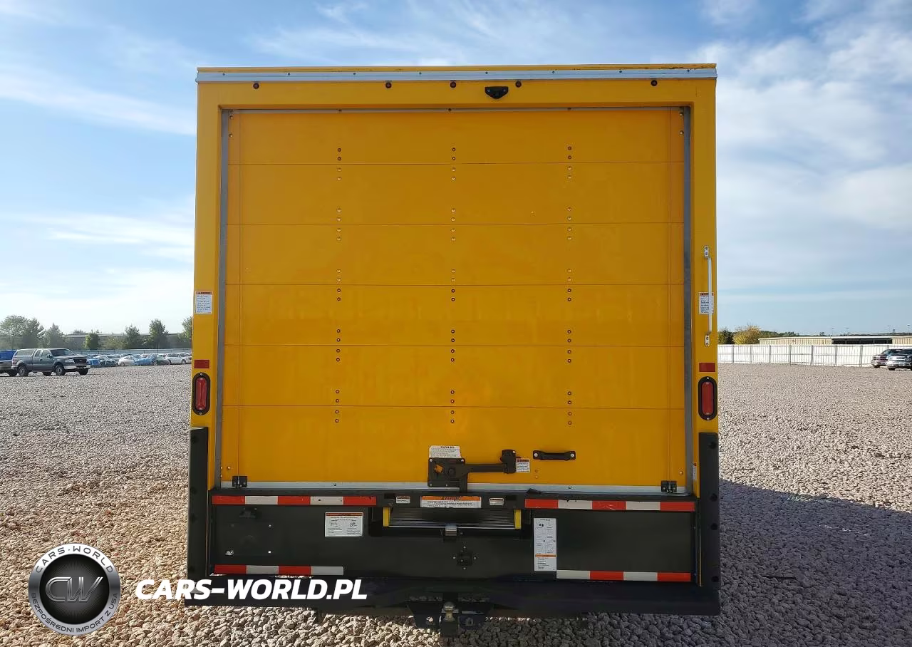 2023 GMC Savana Box Truck VIN:7GZ37TC77PN001794 - 6